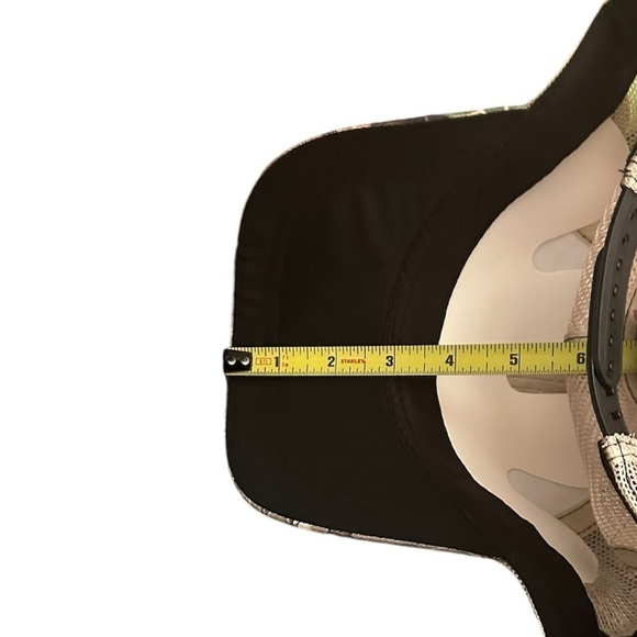 NWT Chevrolet Chevy Camouflage Snap Back Baseball Cap - Mesh Back Trucker Hat - Picture 10 of 10